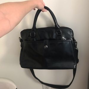 BLACK MULTI STRAP PURSE 👜